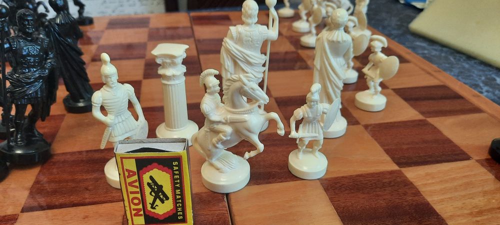 Шахматы настольные