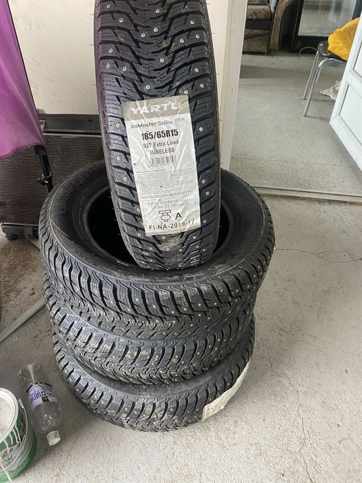 Шины шипованая 185/65/15