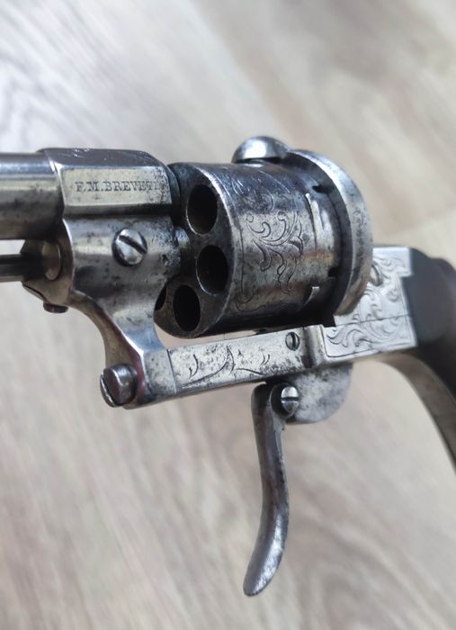 Уникат Колекция Лефуше Револвер 7мм