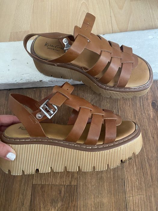 Дамски сандали естествена кожа