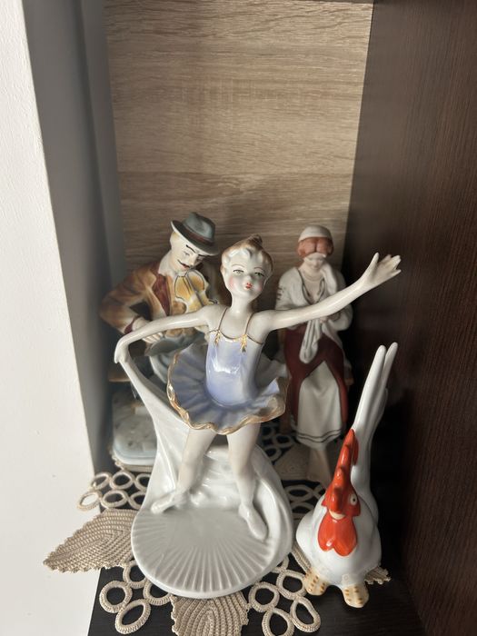Bibelouri in stare perfecta pentru colectionari