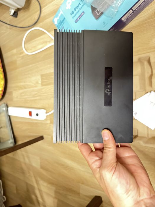 Коммутатор tp-link 16