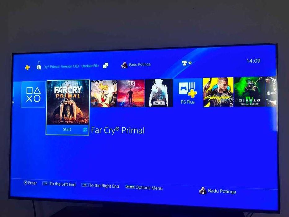 PlayStation 4 Pro 3 Jocuri + Maneta