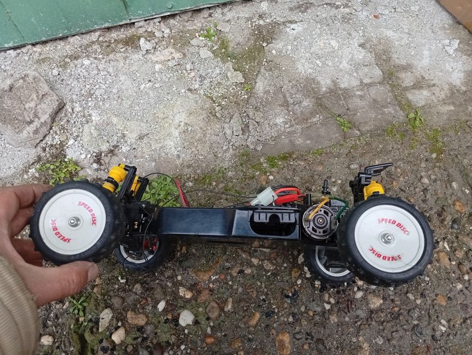 Рц  модели,с двг и електрически 1:10