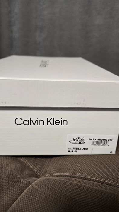 Продам кроссовки Calvin Klein