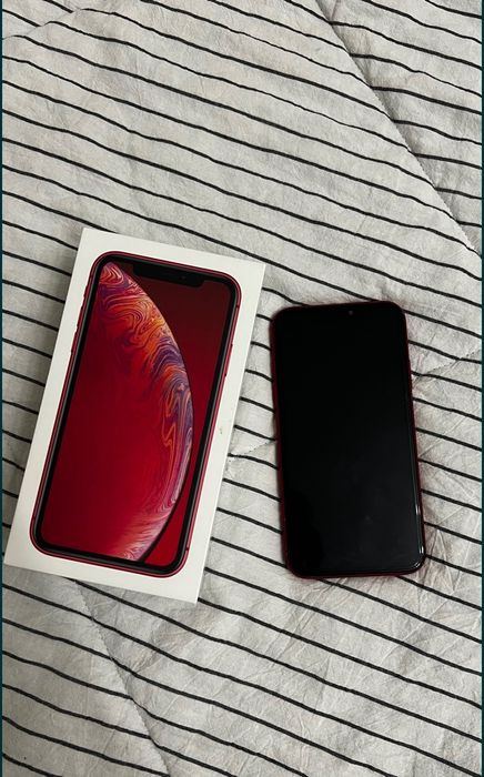 IPhone XR red Product
