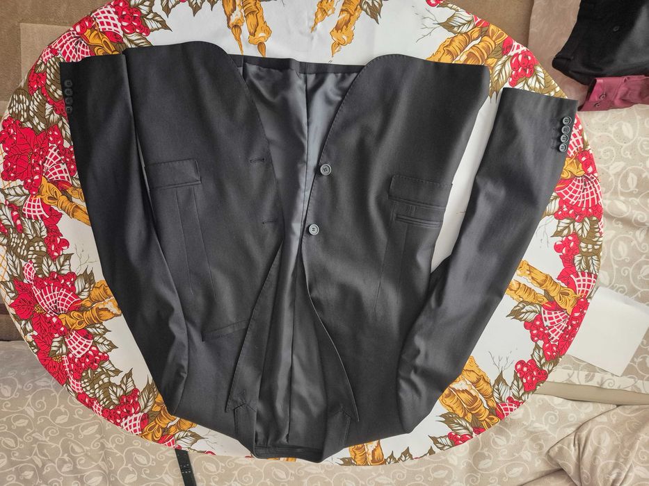 Официален мъжки костюм българско производство - 52 номер