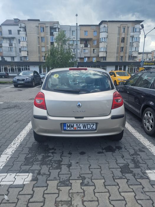 Renault Clio 1.4 16V - 2006 | AC | Trapă