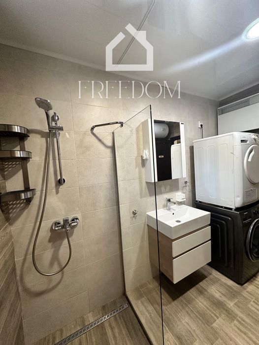 Продава се Тристаен апартамент в Варна, м-т Траката - 104 кв.м за 2212 €/кв.м - Снимка #8