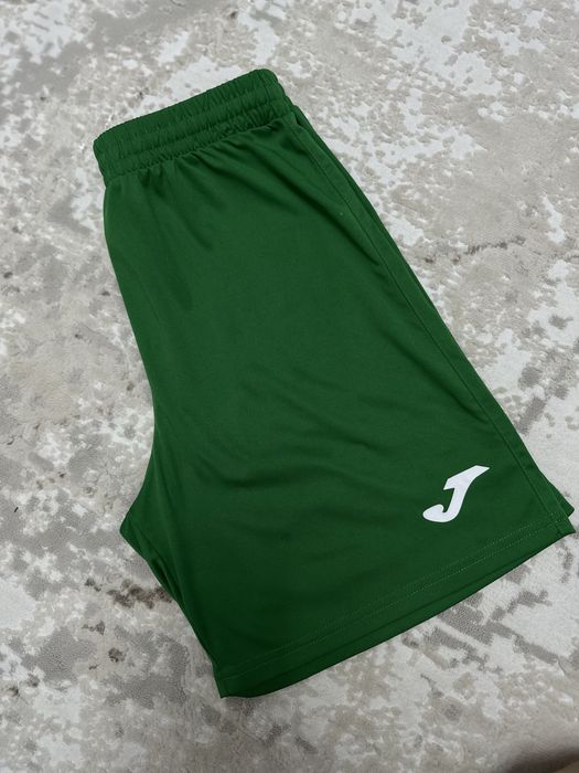 Продам адидас