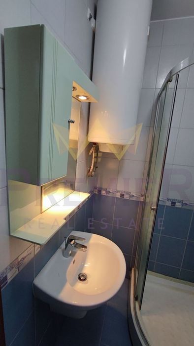 Дава се под наем Едностаен апартамент в Варна, Погреби - 40 кв.м за 300 € - Снимка #9