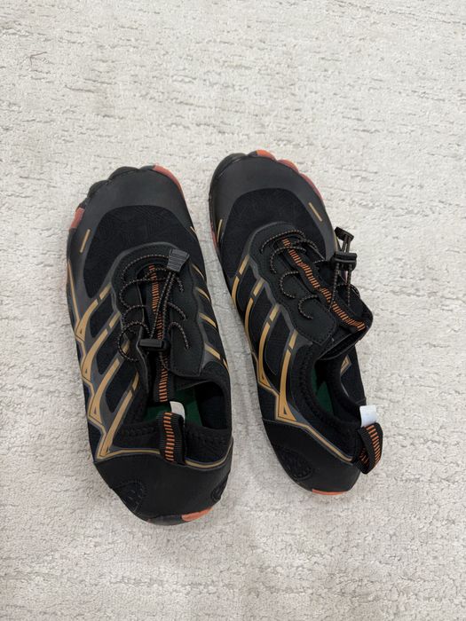 Продам аквашузи, обувь для купания