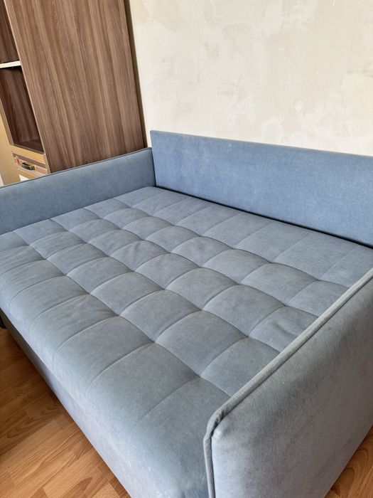 Продам детский диван