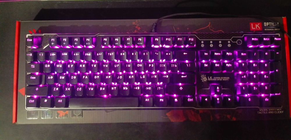 Игровая механическая клавиатура Bloody B810R