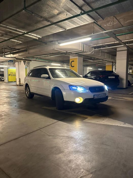 Продам Subaru Outback 2.5 litr