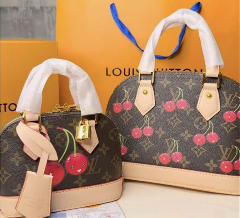 Сумки Louis Vuitton с вишенками