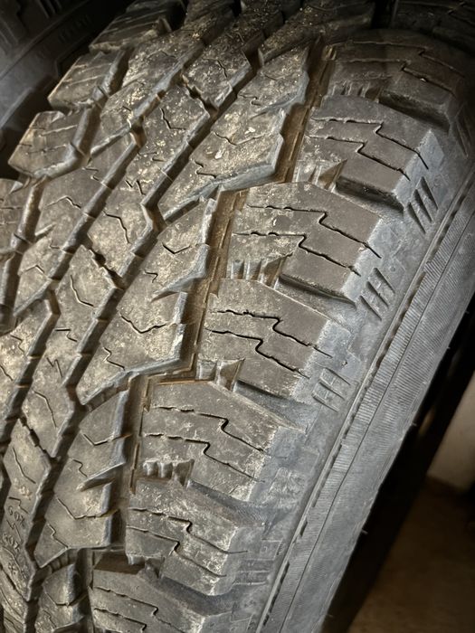 Cauciucuri 285/75/16 cu jante nissan patrol/toyota 6 gauri