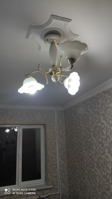 Prodam lyustri b.u olichnogo kachestva