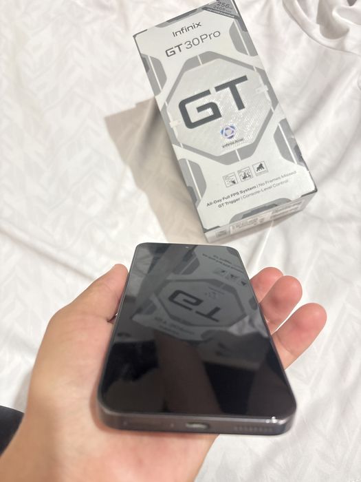 Продам Infinix GT30Pro