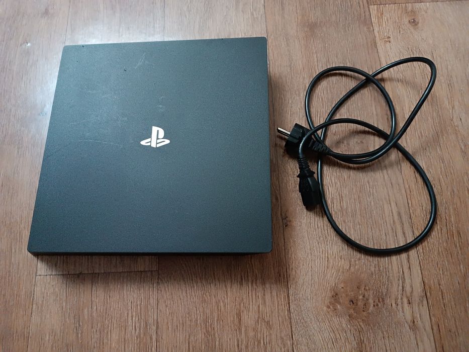 PS 4 PRO без недостатков