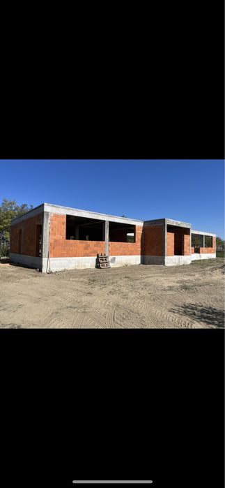 Echipa serioasa oferim servicii Constructii la rosu