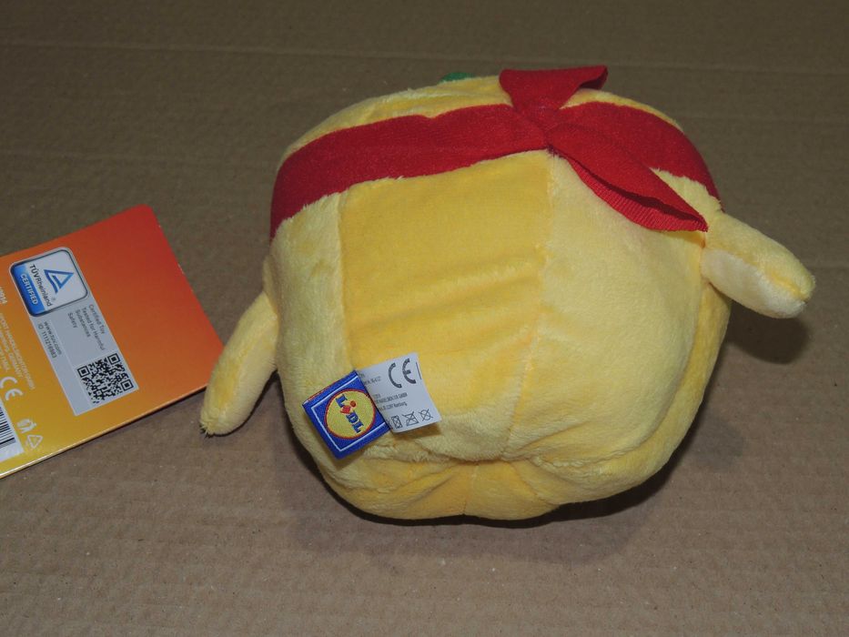 Плюшена  играчка        ЧУШКА -  2.56 €.     Milka - 3.07 €.