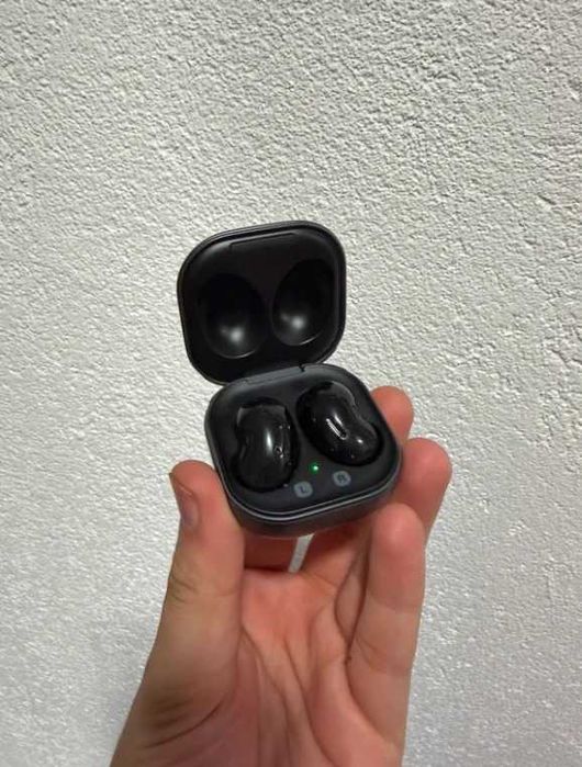 Samsung Galaxy Buds Live
