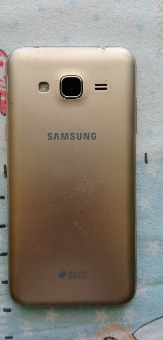 Samsung Galaxy J 3