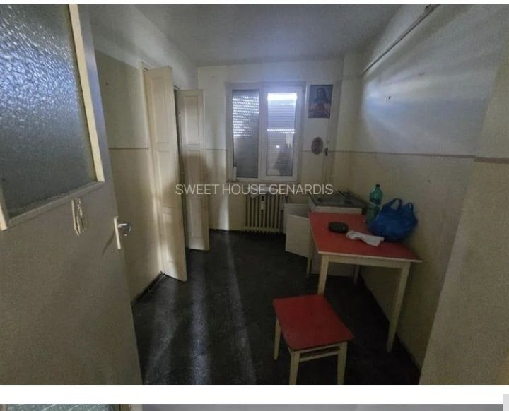 Aapartament 2 camere de renovat