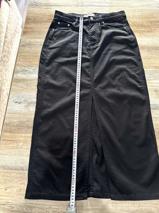 Юбка черная джинсовая Zara, размер 46 (М)