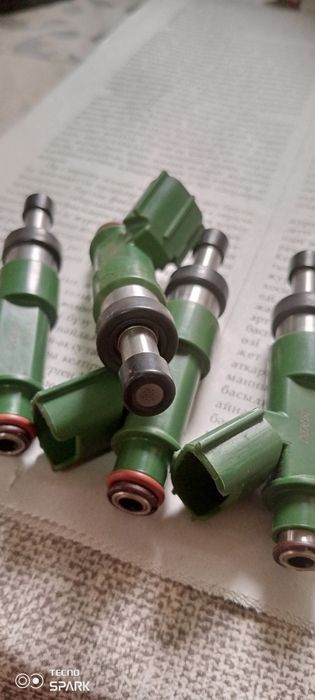 Форсунки тоуота. Б.у