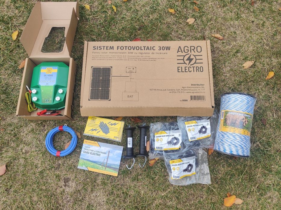 Vând gard electric AgroElectro anti urs cu panou solar