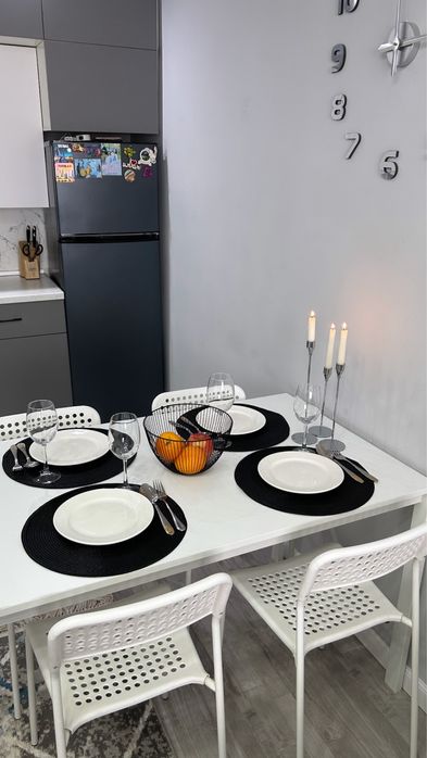 Продам стол со стульями