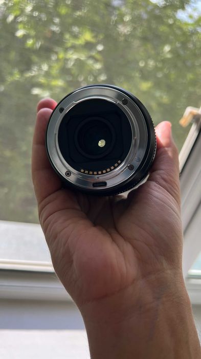 Viltrox 13mm f/1.4 E (Sony) — Состояние нового, полный комплект