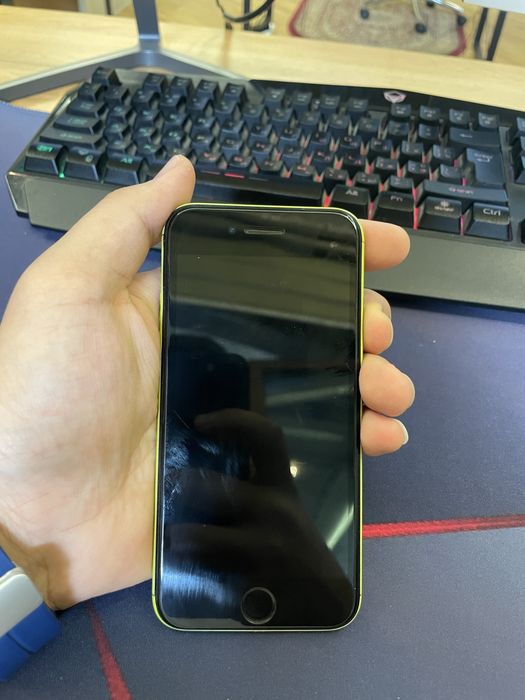 Iphone se 2020 64 Gb black LL/A