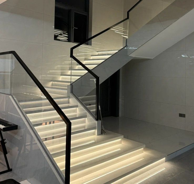 Glass diamond oynalari