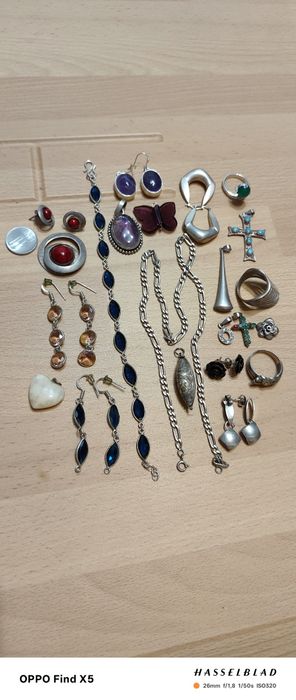 Vând bijuterii 925 cu pietre semiprețioase.