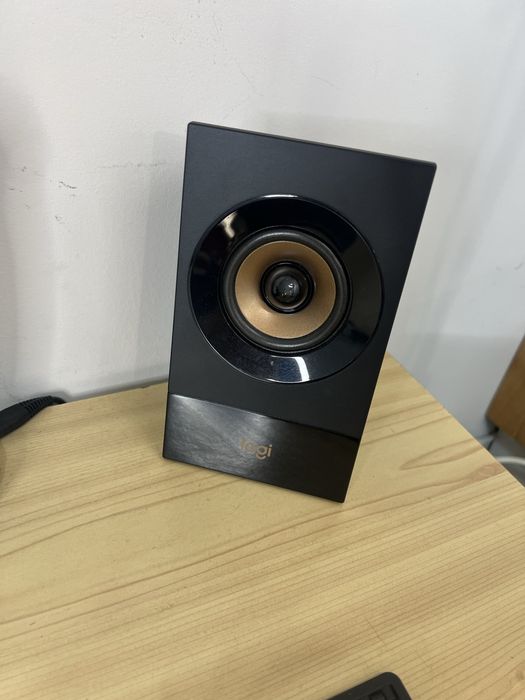 Logitech аудио система