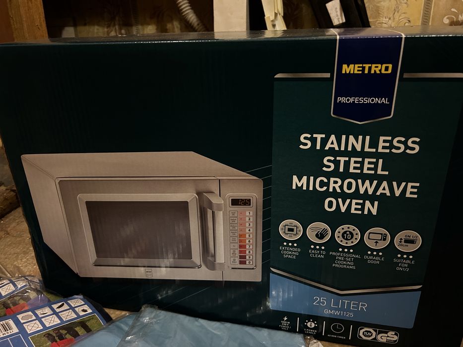 Микровълнова фурна професионална Metro chef