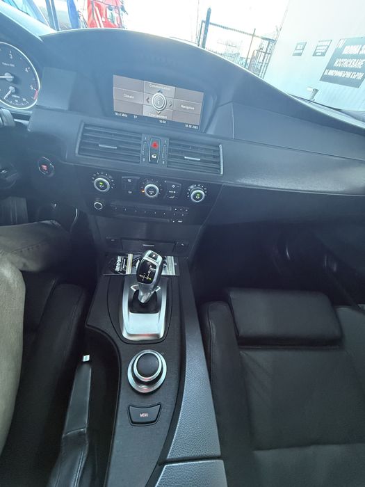 BMW 530xd 235 2007
