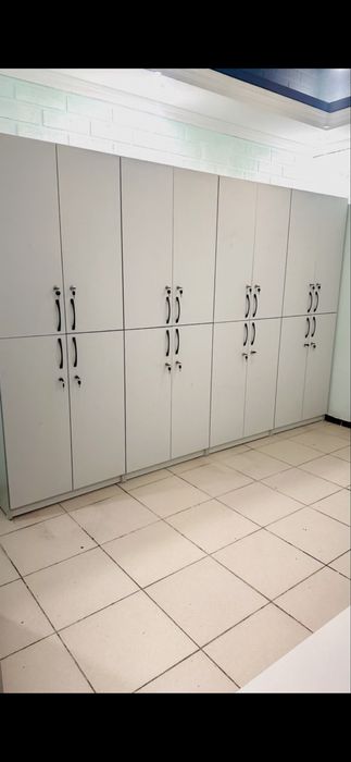 Продаются шкафы для раздевалки в фитнес зал