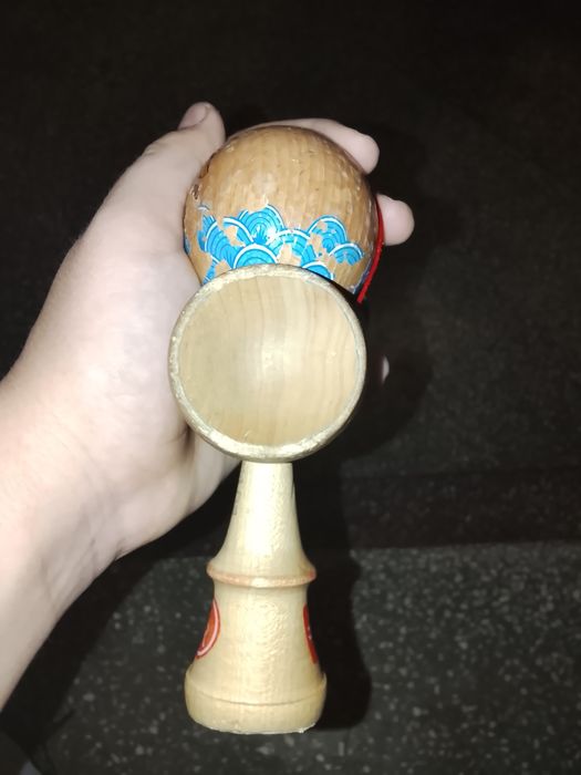 Vând Kendama Europe