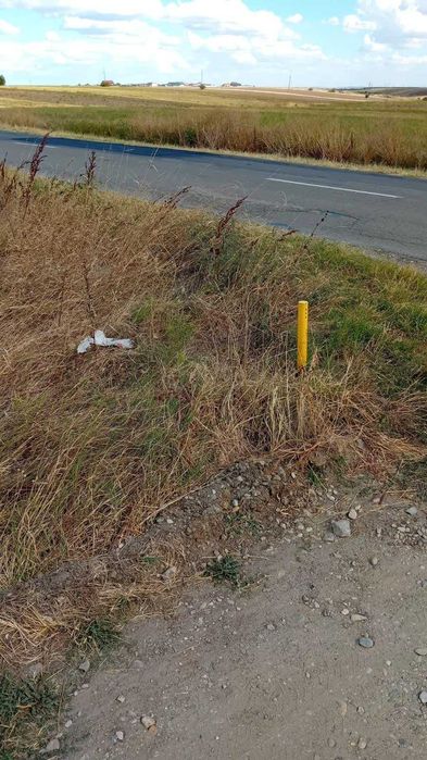 De vanzare 750 mp teren intravilan, Ghercesti, utilitati, proprietar
