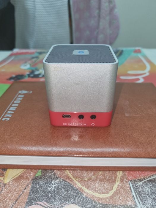 Блутут колонка нова