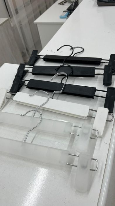 Продажа вешалок в Астане