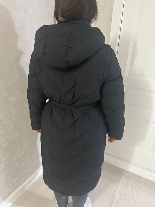 Продаю оригинал! Куртка pinko!