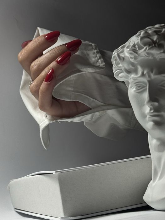 Servicii manichiura gel/semi Cartier Noua