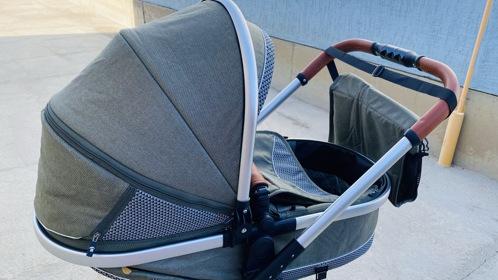 Коляска в хорошем состоянии