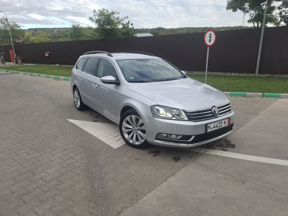 VOLKSWAGEN Passat 2012 — imagine 4