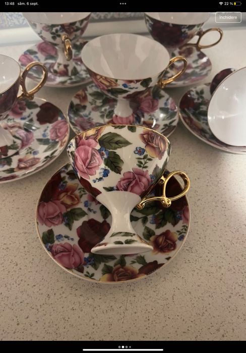 Set 6 cești/căni și farfurii de portelan